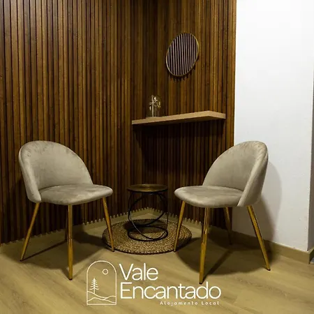 ホームステイ Vale Encantado Parada de Ester